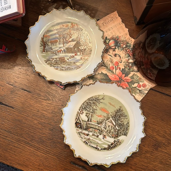 Vintage Courier & Ives Collector Plates - Picture 8 of 9